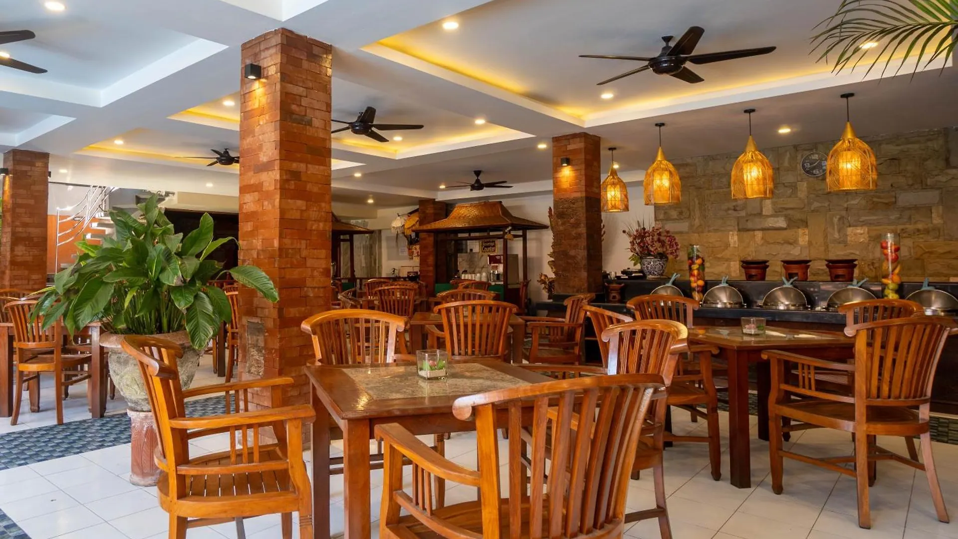 Station touristique Wina Holiday Villa Kuta Lombok