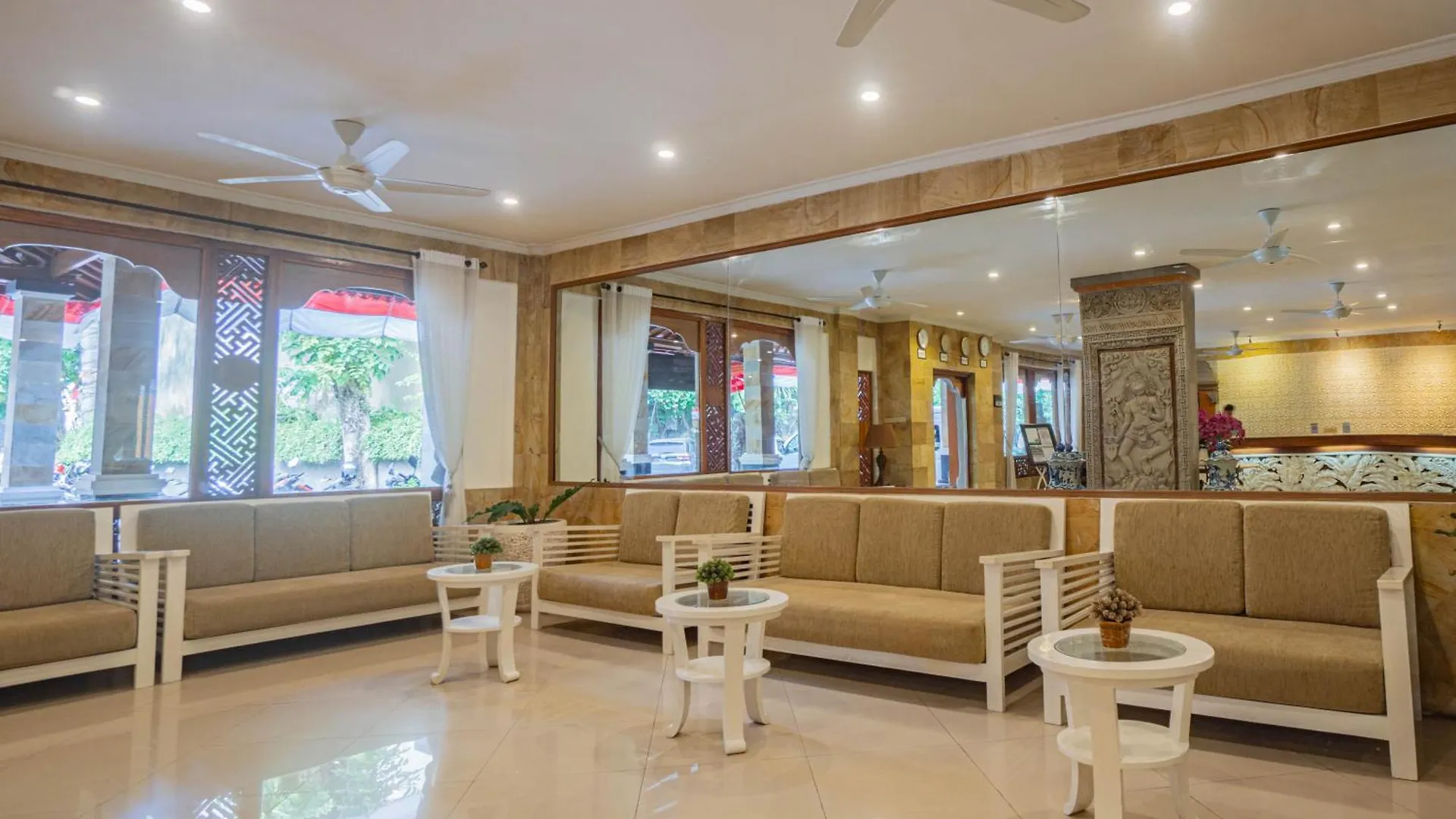 Station touristique Wina Holiday Villa Kuta Lombok